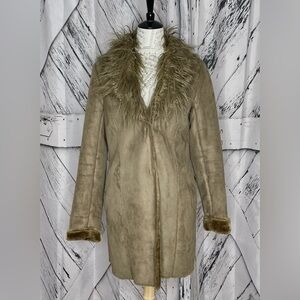 Malvin Women Faux Suede & Fur Coat
Small
